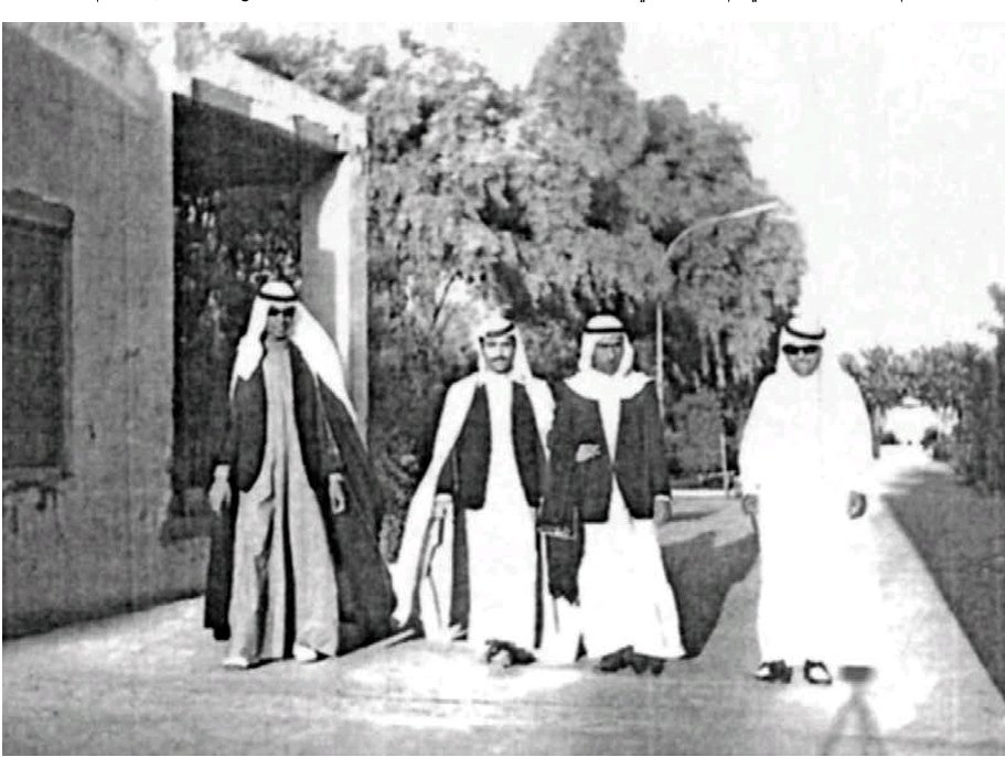 صورة الحدث: مباركة الاتفاق 